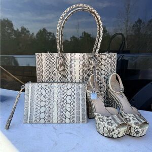Michael Kors Genuine Snake skin purse, Wristlet & Heels Set